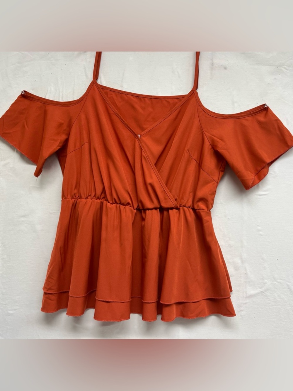SHEIN Curve Cold Shoulder Peplum Top | Faux Wrap V-Neck | Size 1XL Feminine